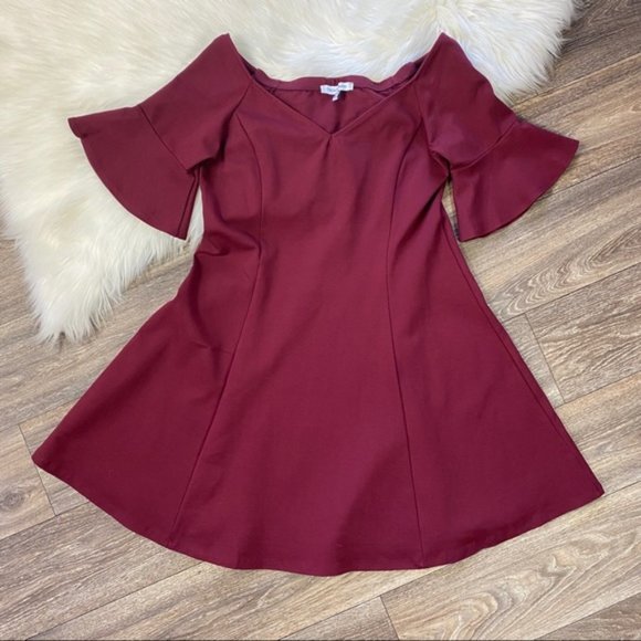 The Vanity Room Solid V-Neck Wine Red Dress - Picture 2 of 4